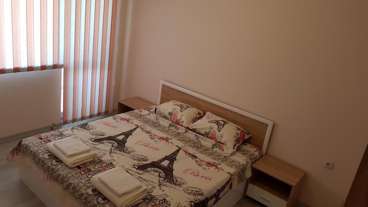 Д И В 2 - D & V 2 Apartment Sandanski Dış mekan fotoğraf