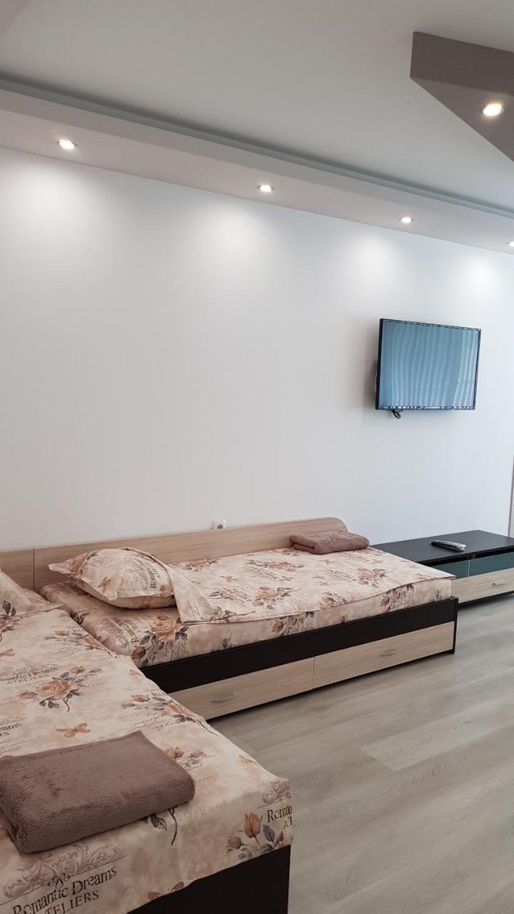 Д И В 2 - D & V 2 Apartment Sandanski Dış mekan fotoğraf